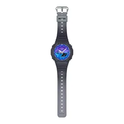 שעוני G-SHOCK לוהטים ונועזים זוהרים בלהבות של צבע מדהים.