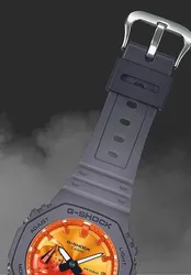 G-Shock GA2100FL8Aשעון יד ג׳י שוק אנלוגי דיגיטלי יוניסקס עם לוח בעיצוב להבות