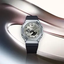 CASIO GBM-2100A-8B סולארי ובלוטוס מתכתי Casio g-shock.