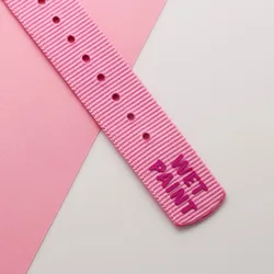 שעון Seiko 5 Sport X Pink Panther SRPM07